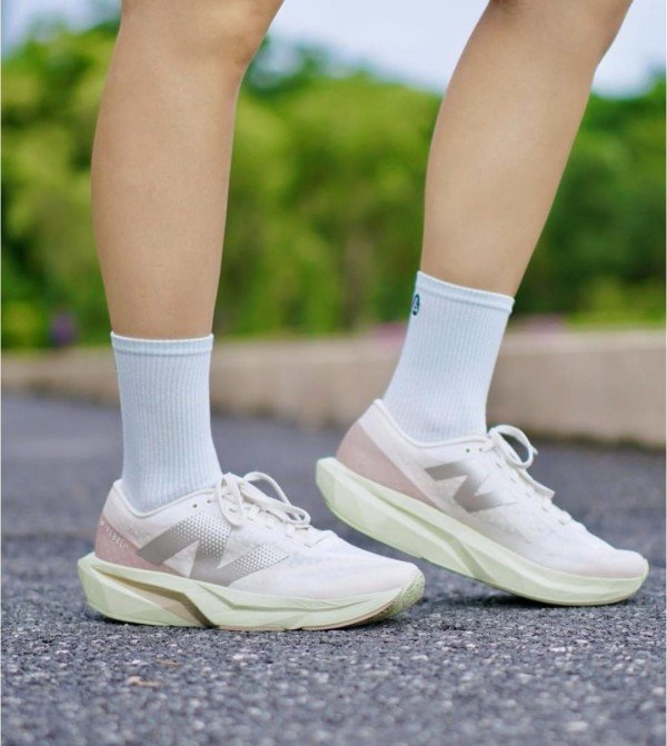 First Copy New Balance SC Elite V4 Rebel Men Shoes