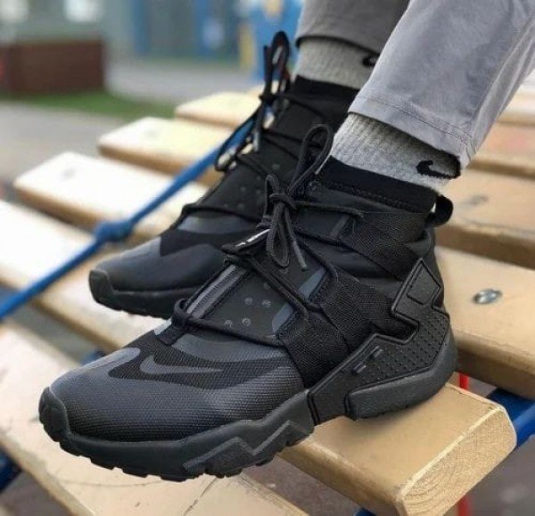 First Copy Nike Huarache Gripp GS Triple Black Men Shoes (6) First Copy Nike Huarache Gripp GS Triple Black Men Shoes