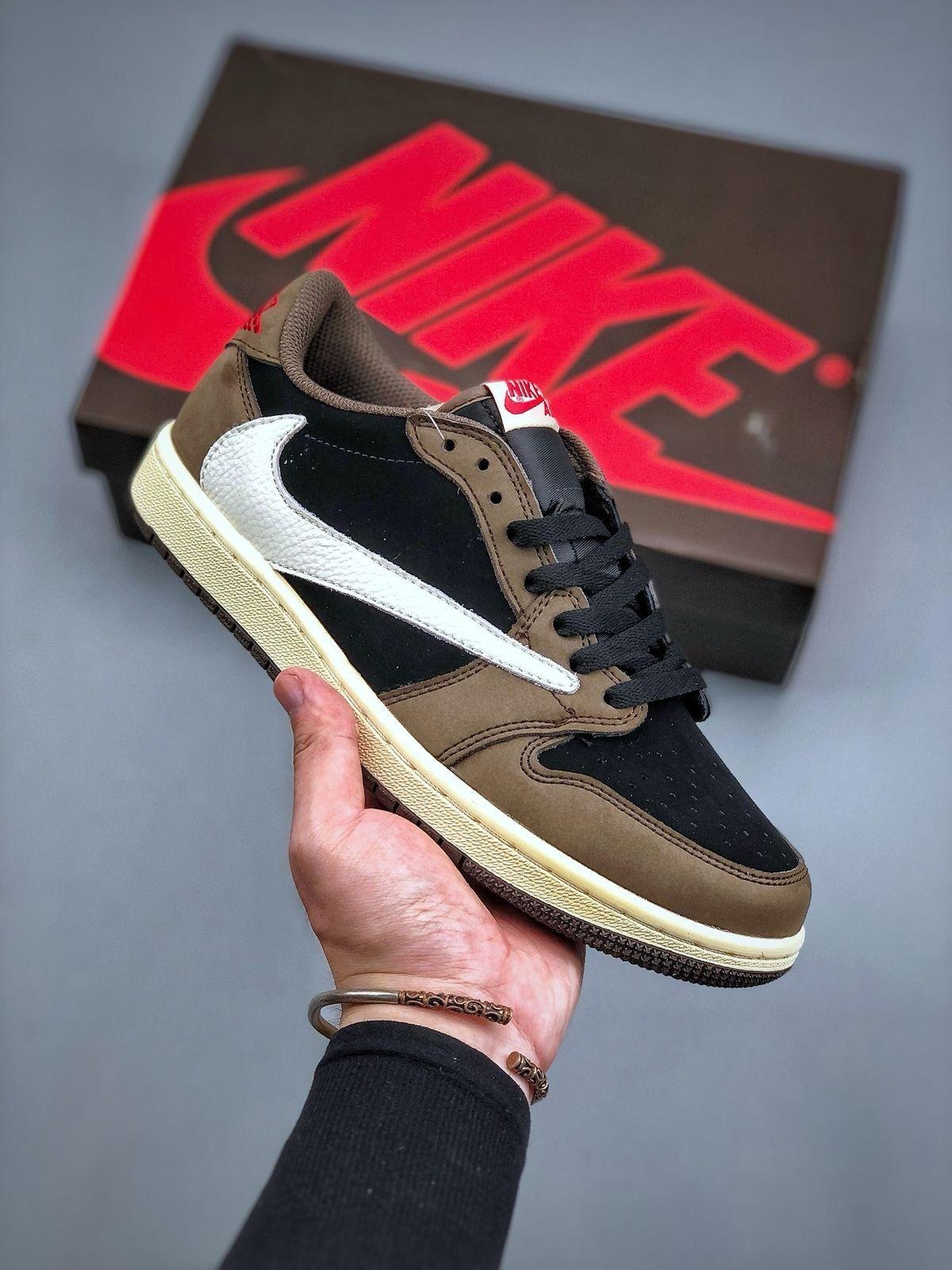 Travis Scott Air Jordan 1 Low OG Dark Mocha Semi UA (5) Travis Scott Air Jordan 1 Low OG Dark Mocha Semi UA
