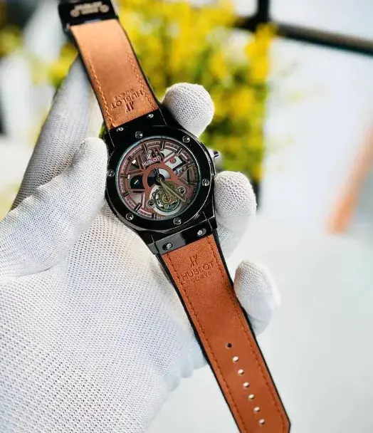 Hublot Leather Strap Unisex Brown Watch HB06
