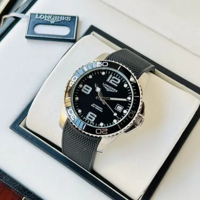Longines Hydroconquest Quartz Watch - Black Longines Hydroconquest Quartz Watch - Black