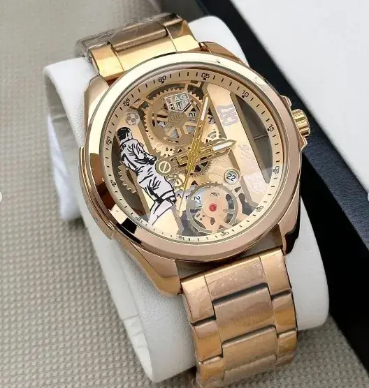 Tag CR7 Quartz Watch for Men Gold Metal Strap - TH03