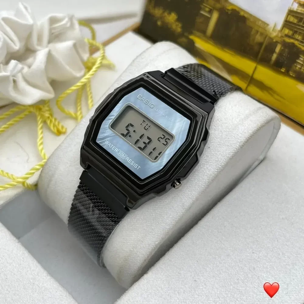 Vintage Mesh (A1000M-1BEF) Digital Black Watch for Women