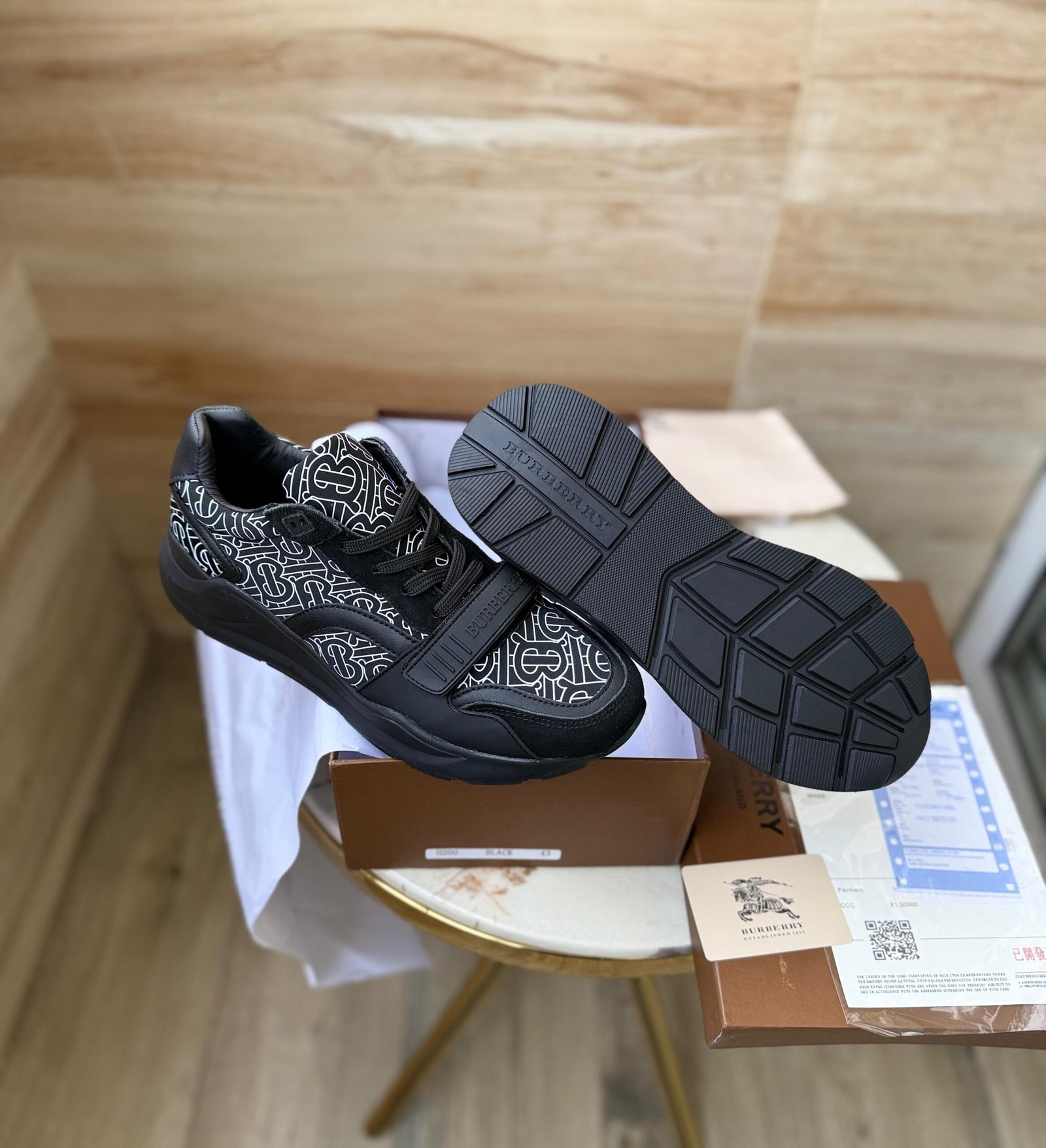 Burberry London Sneakers 7A First Copy (7) Burberry London Sneakers 7A First Copy