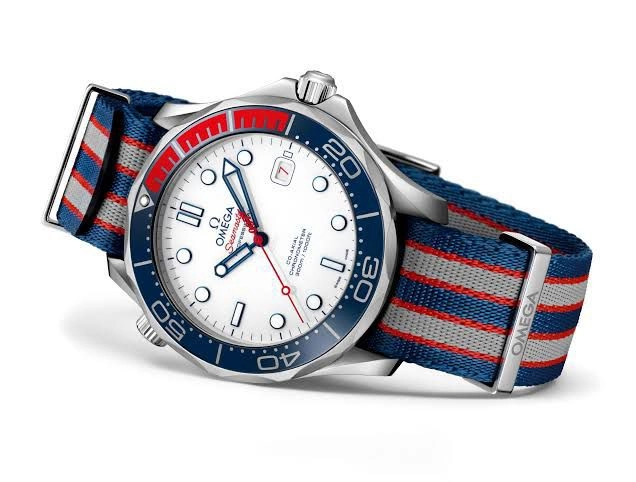 Omega Seamaster Commander 007 First Copy