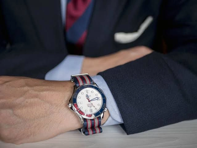 Omega Seamaster Commander 007 First Copy