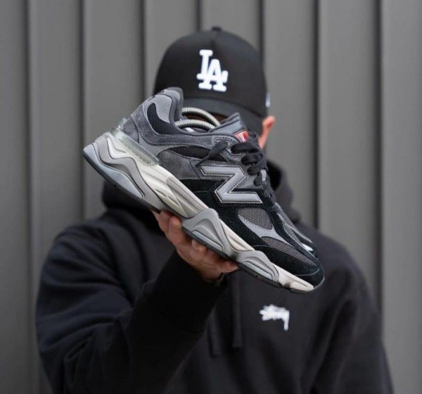 New Balance 9060 Black CastleRock