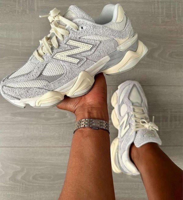 New Balance 9060 Quartz Grey (5)