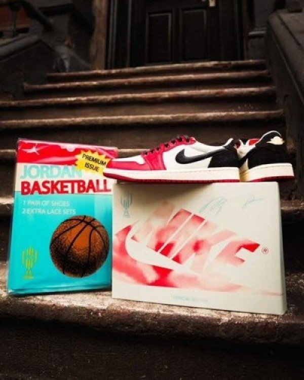 Nike Air Jordan 1 Low TROPHY ROOM Men Shoes (3)