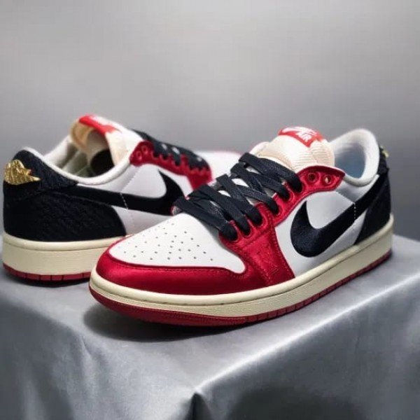 Nike Air Jordan 1 Low TROPHY ROOM Men Shoes (7)