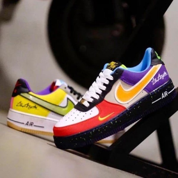 Nike Airforce 1 Low 07 LV8 (1)