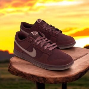 Nike Dunk Beetroot Crush
