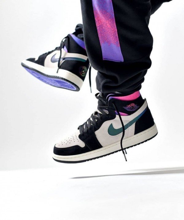 Nike Jordan Retro 1 Zoom Air CMFT PSG Paris (2)