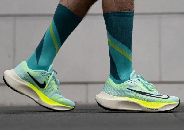 Nike Zoom Fly 5 Mint Foam