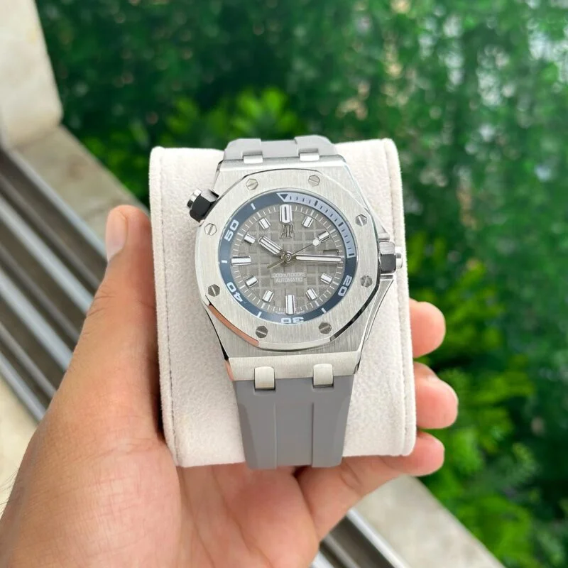 Audemars-Piguet-Royal-Oak-Offshore-Automatic-5.webp