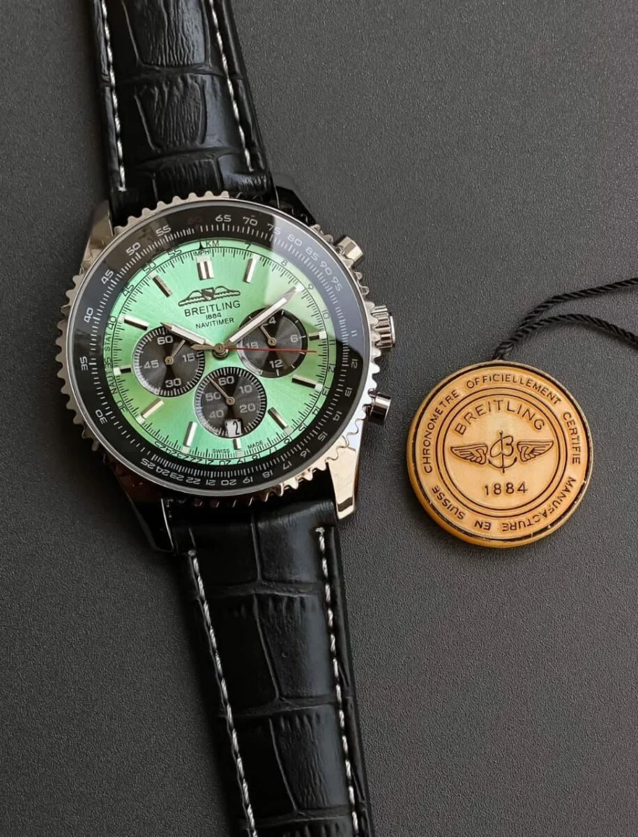 Legendary-Breitling-Navitimer-B01-Chronograph-1.webp