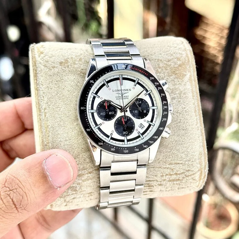 Longines-Conquest-Chronograph-3.webp
