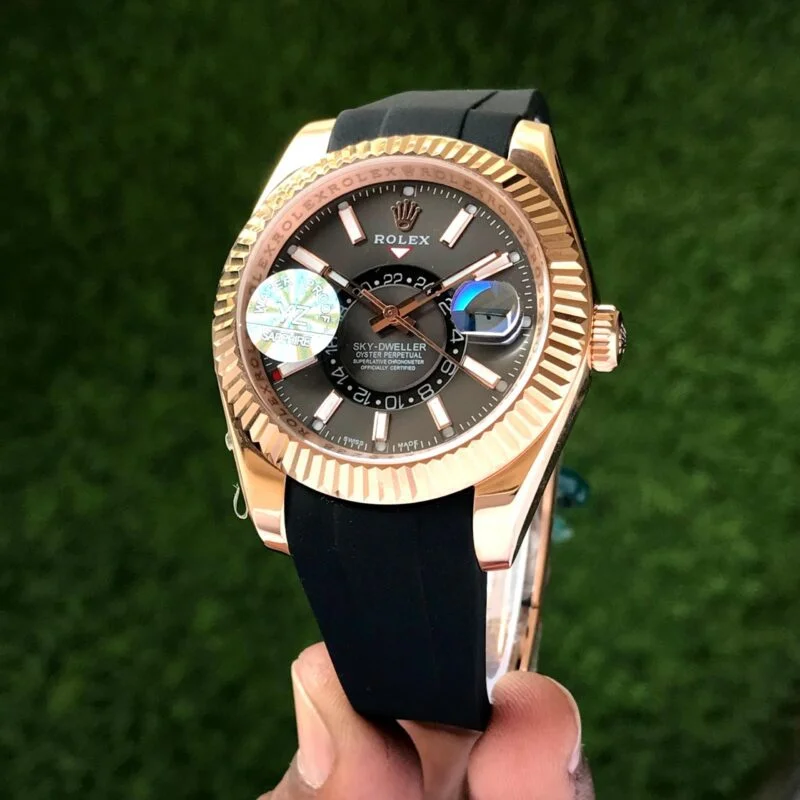 Rolex-Sky-Dweller-High-end-1.webp