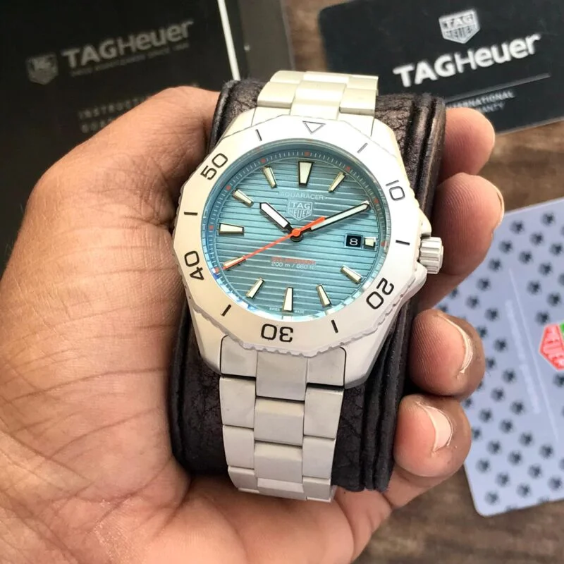 TAG-Heuer-Aquaracer-Automatic-1.webp