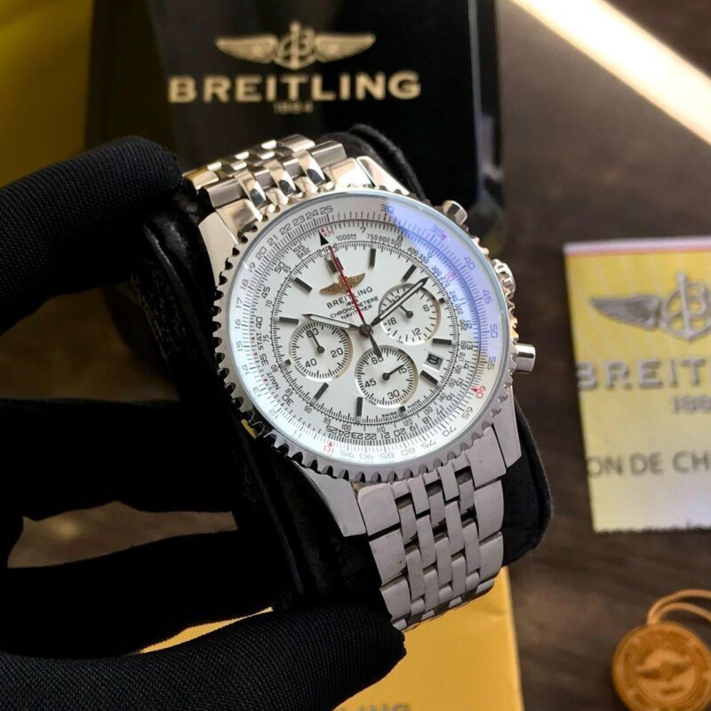 breitling-chronomat-b01-original.jpg