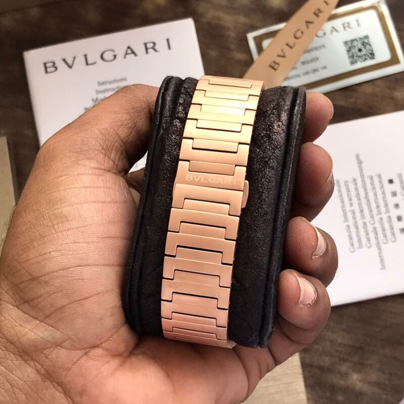 bvlgari-octo-finissimo-tourbillon-7.jpg