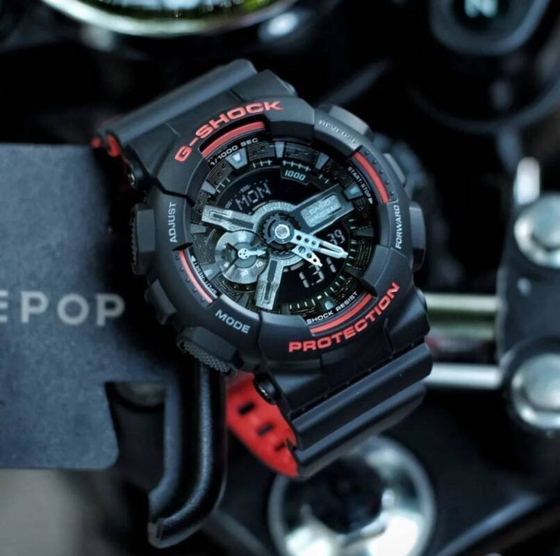 casio-g-shock-ga-110hr-1a-5.jpg