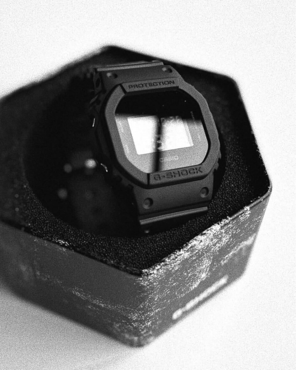 casio-g-shock-unisex-3.jpeg