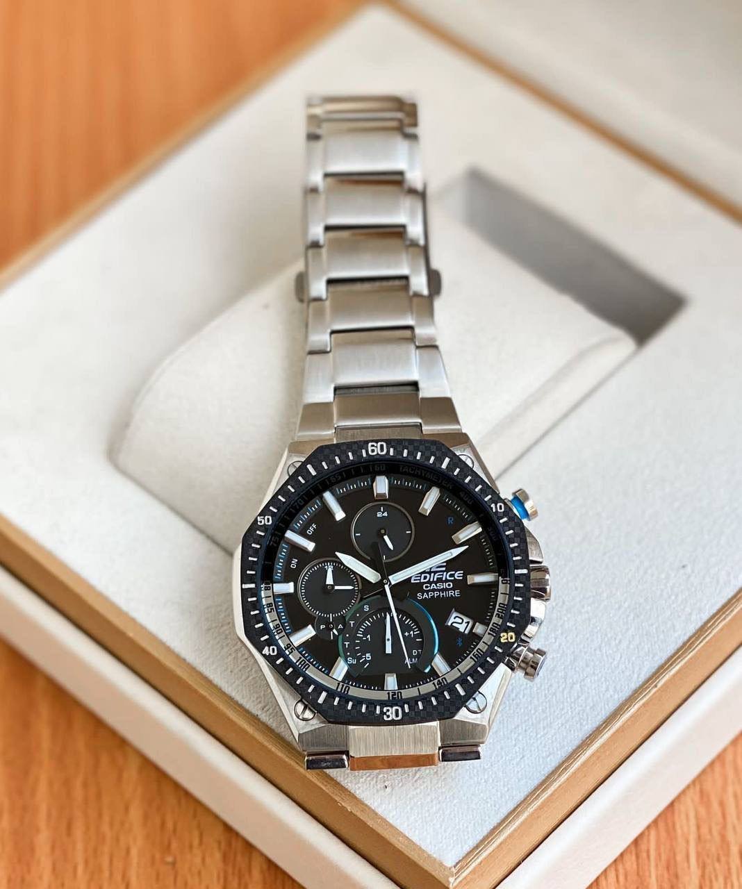 edifice-casio-eqb-1100dc-6.jpg