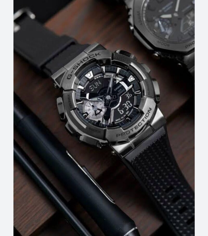 g-shock-gm-110-black-1.jpg