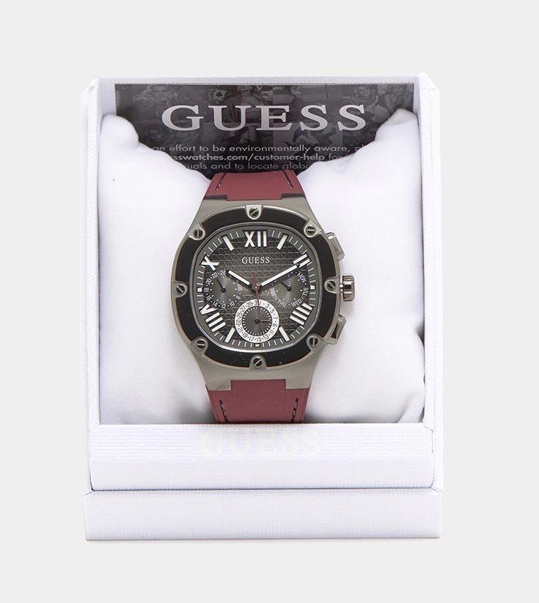 guess-headline-gw0571g4-2.jpg