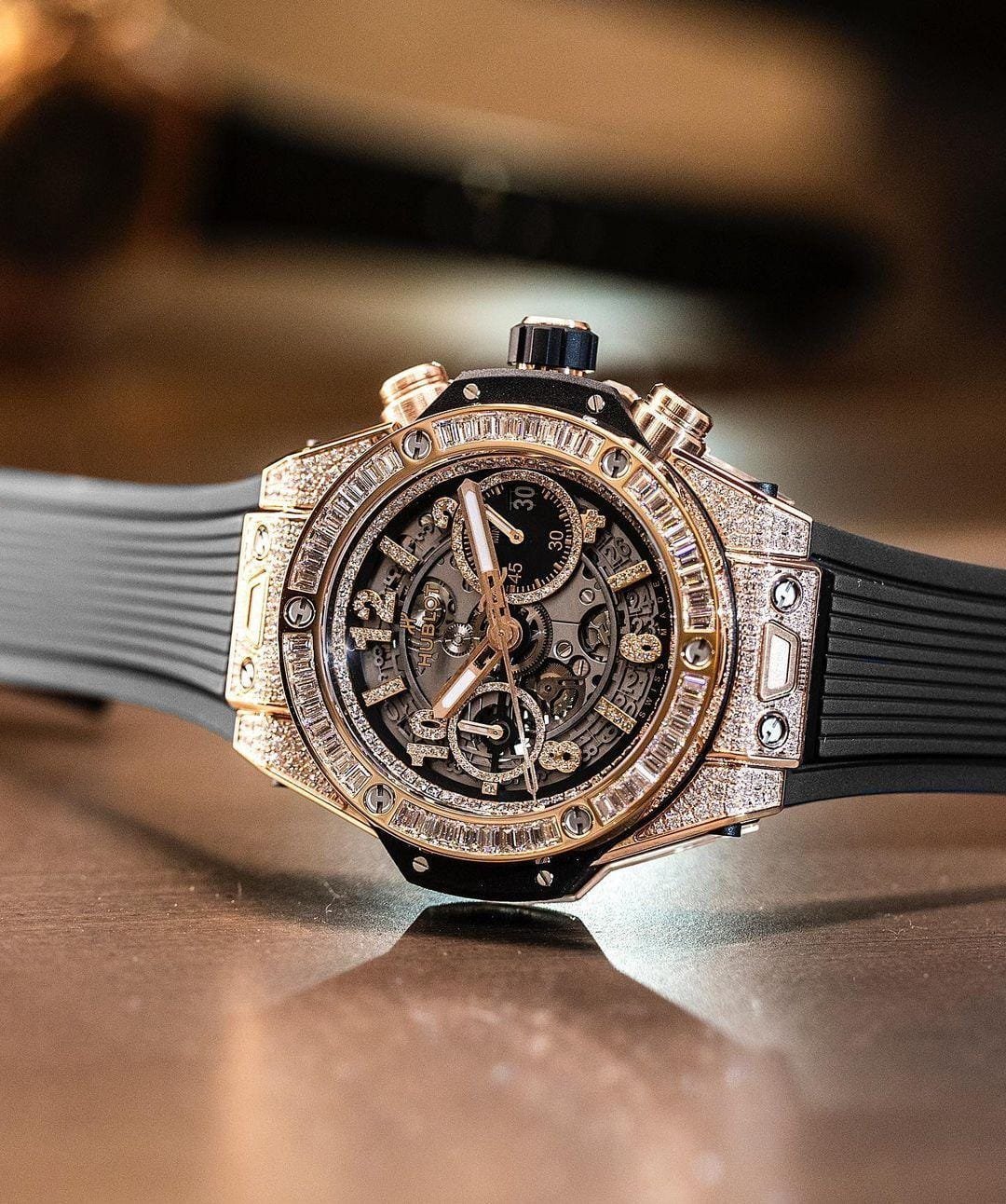 hublot-big-bang-unico-magic-gold.jpg