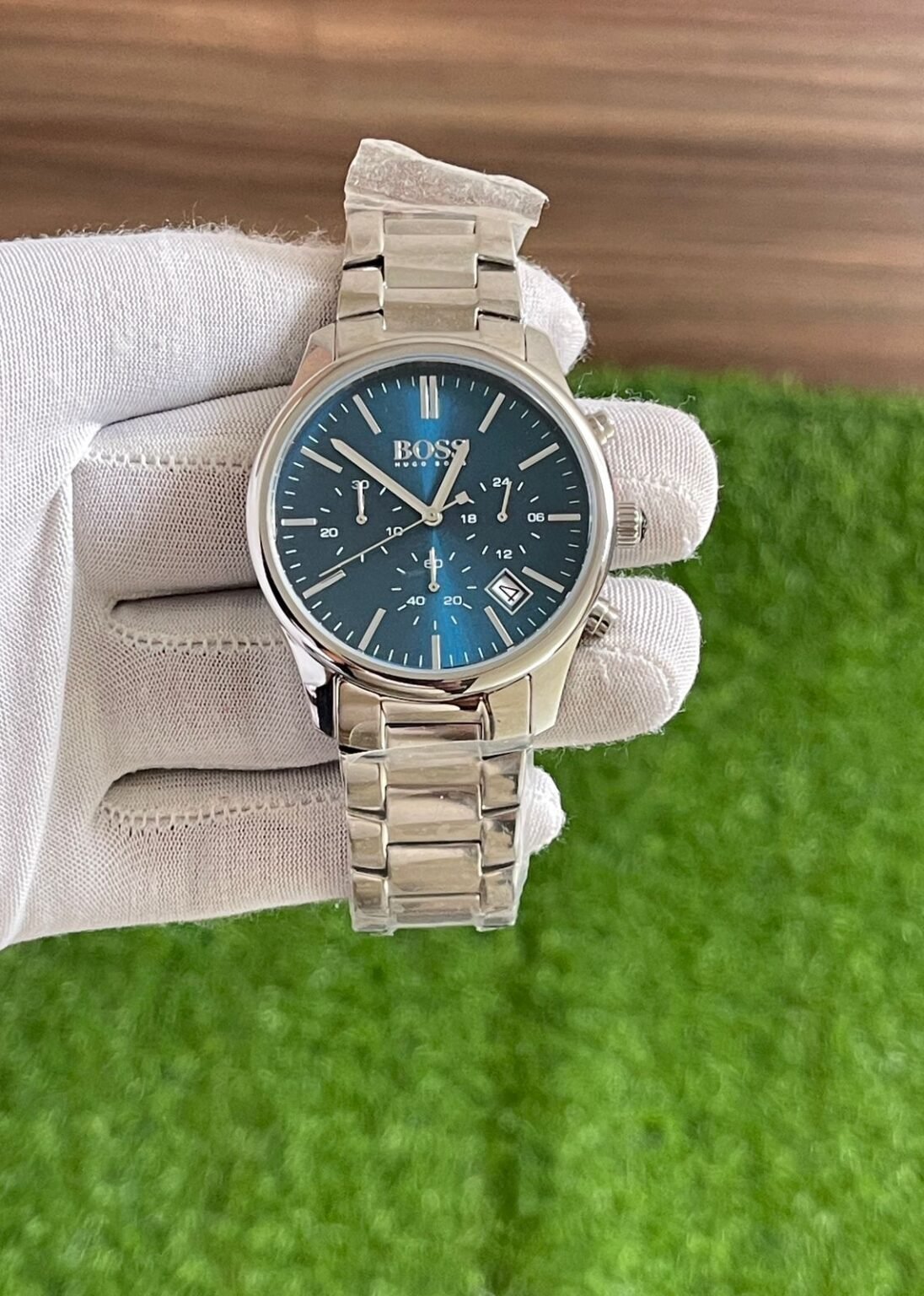 hugo-boss-admiral-1513434.jpg