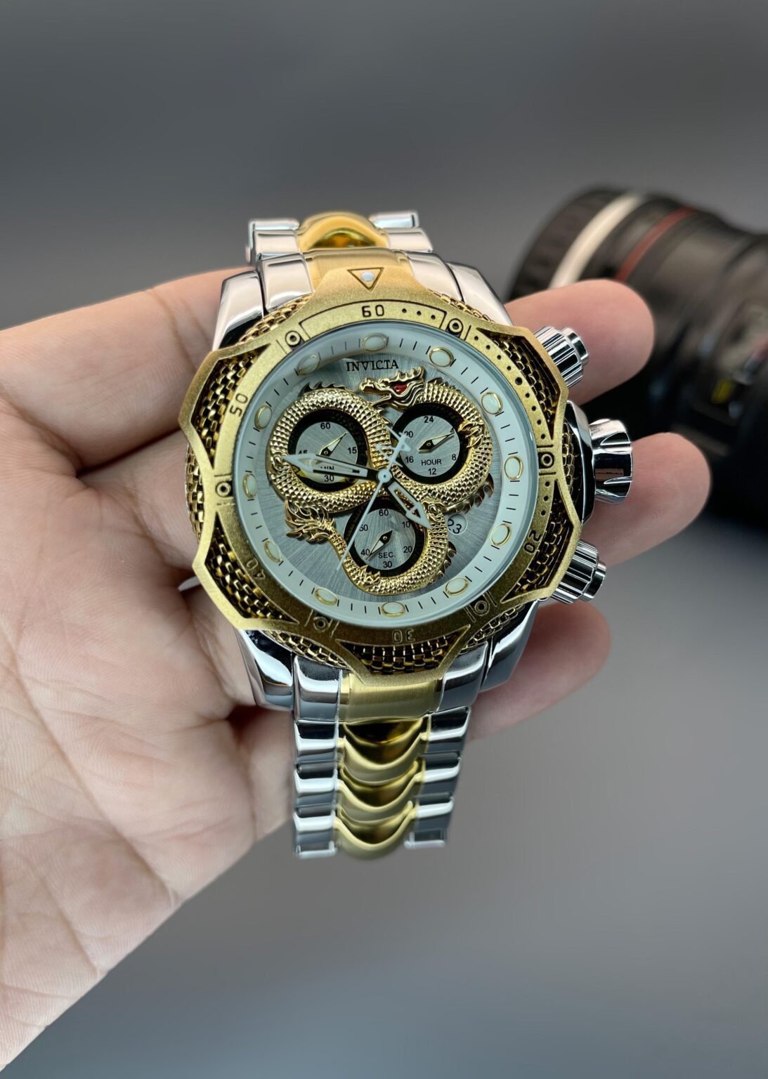 invicta-venom-chronograph-white-dial.jpg