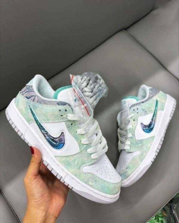 Nike SB Dunk Year of the Dragon First Copy