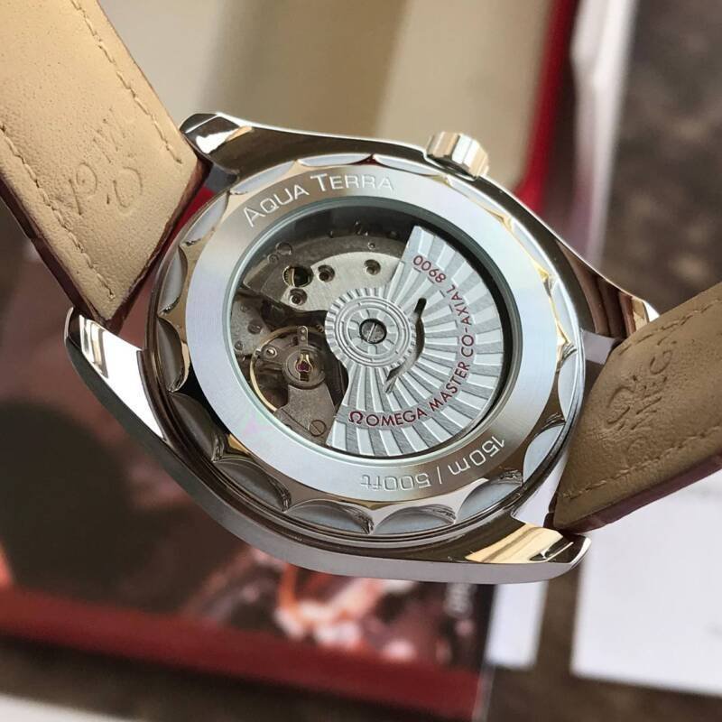 omega-seamaster-co-axial-aquatera-worldmap-7.jpg