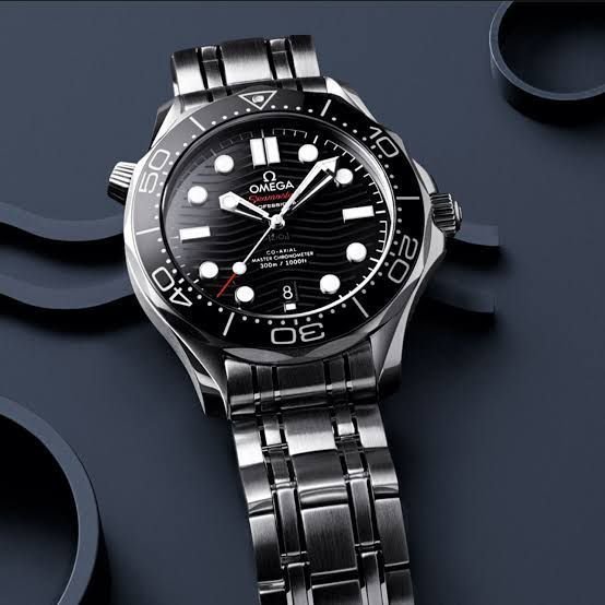omega-seamaster-diver-300m-12.jpg