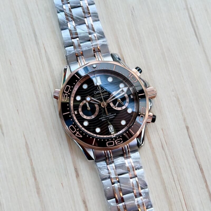 omega-seamaster-diver-300m-8.jpg