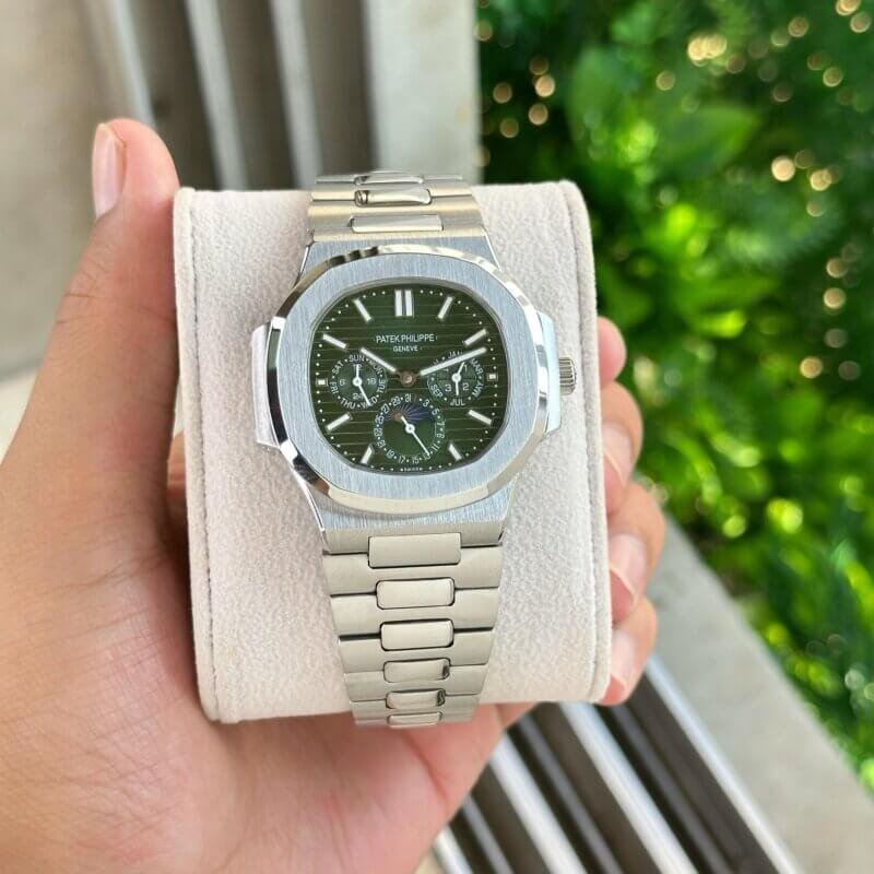 patek-philippe-chronograph-green-1.jpg