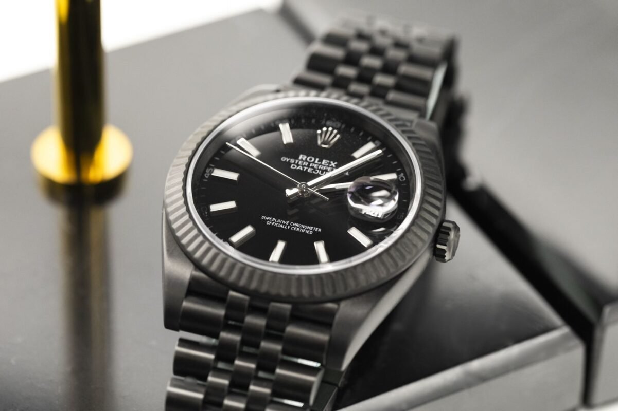 rolex-date-just-black-1.jpg