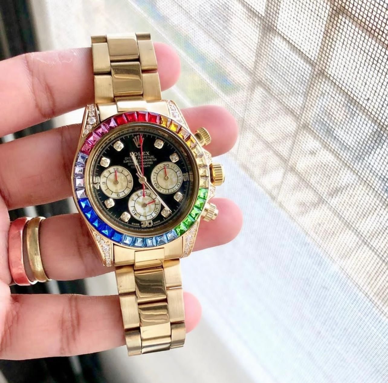 rolex-daytona-golden-rainbow.jpg