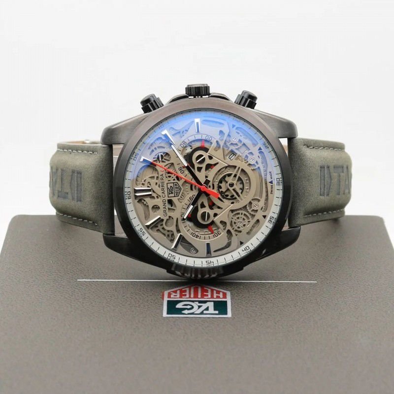 tag-heuer-cr7-quartz-1.jpg