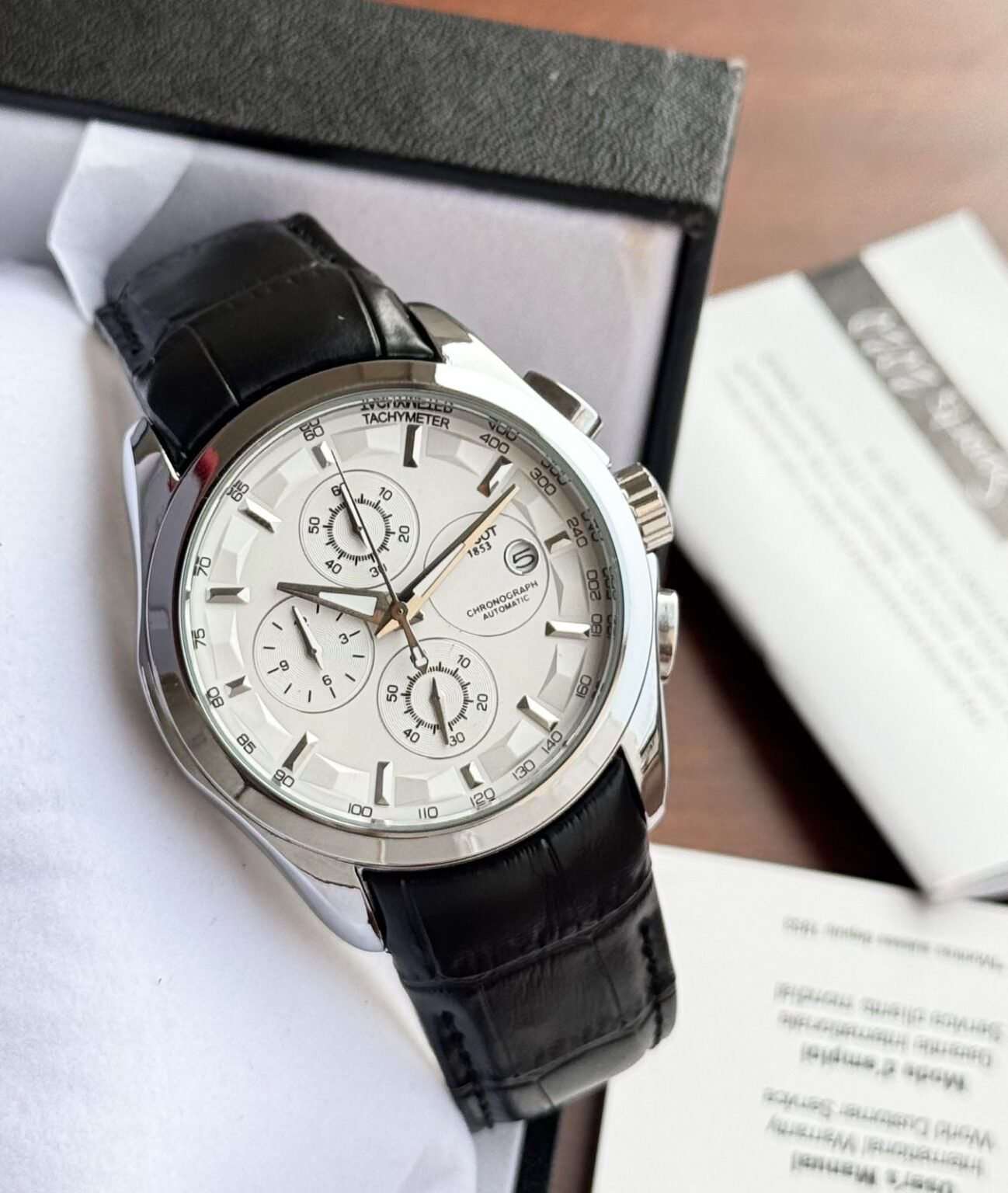 tissot-1853-couturier-1.jpg